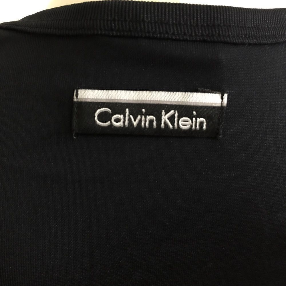 Calvin Klein Spandex Performance Top - Picture 2 of 4